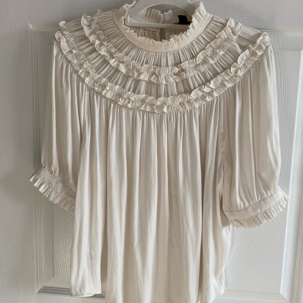 Ann Taylor Ruffle Yoke top Ecru short sleeve blouse